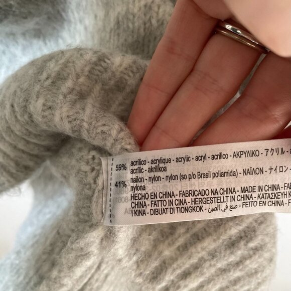 Zara Grey Soft Knit Crew Neck Sweater  Grey Sz Medium - Picture 8 of 9